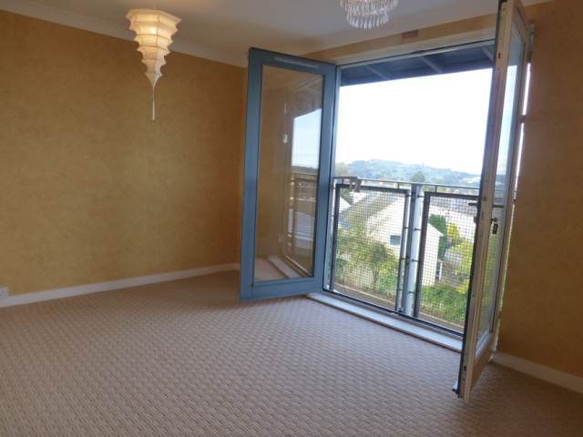  Image of 2 bedroom Flat to rent in Kirk Brae Edinburgh EH16 at Liberton Edinburgh Edinburgh, EH16 6JN