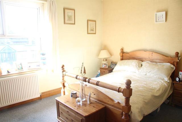  Image of 5 bedroom Terraced house for sale in Kirk Lane Yeadon Leeds LS19 at Yeadon Leeds Yeadon, LS19 7ET