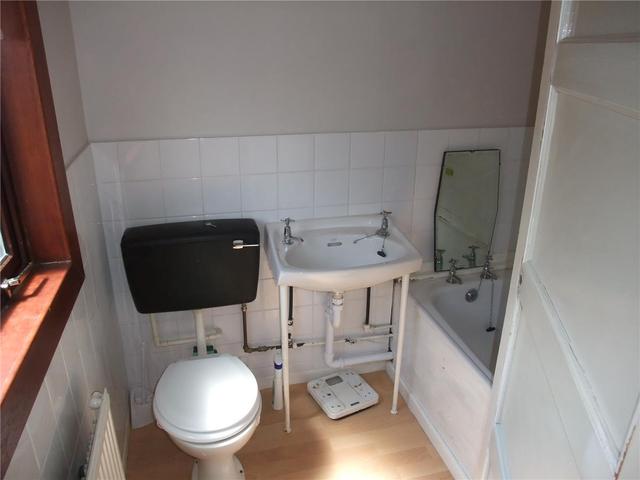  Image of 2 bedroom Terraced house to rent in Kirkland Gardens Ballingry Lochgelly KY5 at Lochgelly Fife Fife, KY5 8JU
