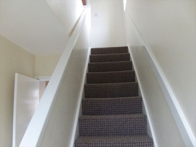  Image of 3 bedroom Semi-Detached house to rent in Kirkstone Avenue Huddersfield HD5 at Kirkstone Avenue  Huddersfield, HD5 9EL