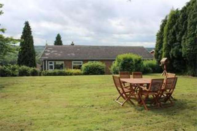  Image of 3 bedroom Detached house for sale in Kirton Park Kirton Newark NG22 at Kirton Park Kirton Newark, NG22 9LR