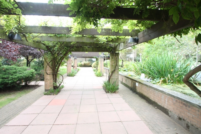  Image of 3 bedroom Flat for sale in Meyrick Road London SW11 at Meyrick Road  London, SW11 2NJ
