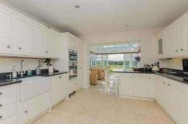  Image of 5 bedroom Detached house for sale in Kites Nest Lane Beausale Warwick CV35 at Beausale Warwick Haseley, CV35 7PB