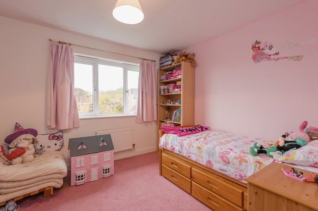  Image of 4 bedroom Detached house for sale in Lady Richeld Close Runcorn WA7 at Lady Richeld Close  Runcorn, WA7 1XQ