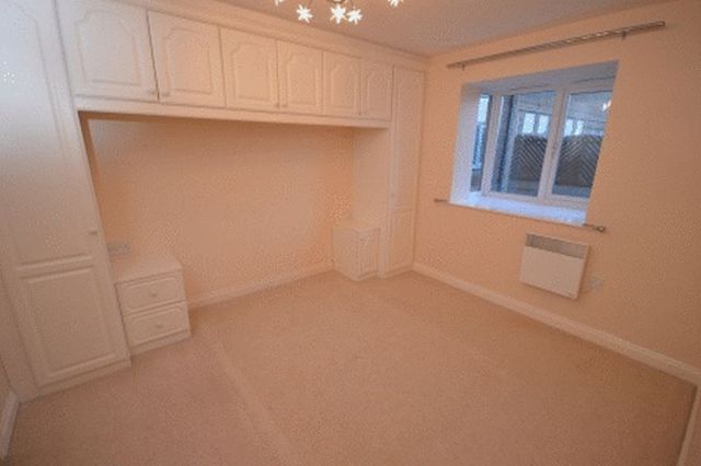  Image of 2 bedroom Flat to rent in Lagentium Plaza Glasshoughton Castleford WF10 at Lagentium Plaza  Castleford, WF10 4PP