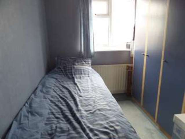  Image of 3 bedroom Detached house for sale in Lagonda Close Newport Pagnell MK16 at Newport Pagnell, MK16 9BN