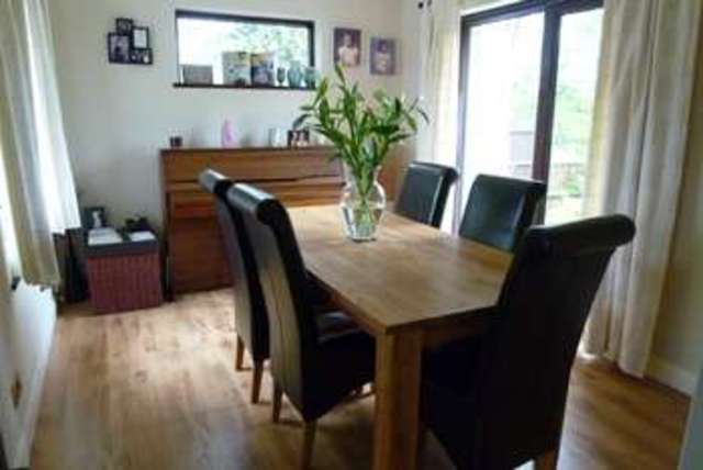  Image of 4 bedroom Detached house for sale in Lakes Lane Newport Pagnell MK16 at Newport Pagnell, MK16 8HR
