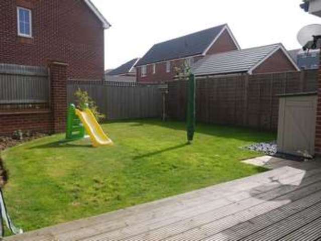  Image of 3 bedroom Semi-Detached house to rent in Dakota Way Eastleigh SO50 at Dakota Way  Eastleigh, SO50 5TY