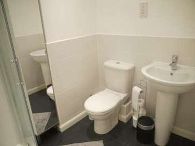  Image of 3 bedroom Detached house to rent in Viscount Gardens Eastleigh SO50 at Viscount Gardens  Eastleigh, SO50 5TZ
