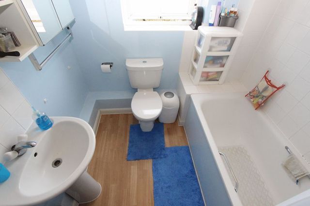 Image of 2 bedroom Flat to rent in Argosy Crescent Eastleigh SO50 at Argosy Crescent  Eastleigh, SO50 5RS