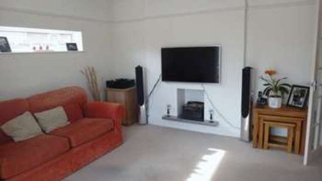  Image of 3 bedroom Bungalow for sale in Lancaster Road Goring-by-Sea Worthing BN12 at Lancaster Road Goring-by-Sea Worthing, BN12 4BP