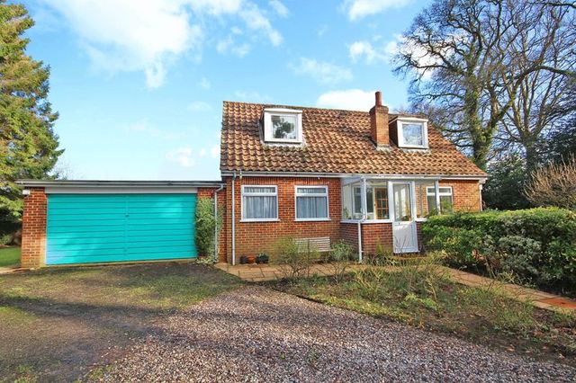  Image of 3 bedroom Property for sale in Landford Wood Salisbury SP5 at Landford Wood Salisbury, SP5 2ES