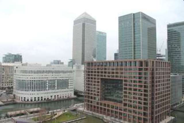  Image of 2 bedroom Flat for sale in Marsh Wall London E14 at 24 Marsh Wall  Canary Wharf, E14 9DB