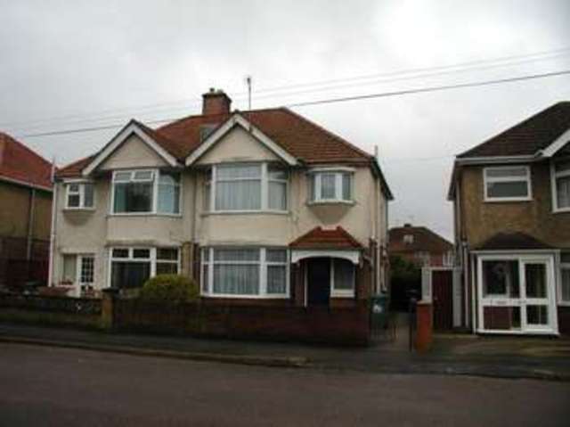  Image of 1 bedroom Ground Flat to rent in Langley Road Southampton SO15 at Regents Park Southampton Hampshire, SO15 8PJ