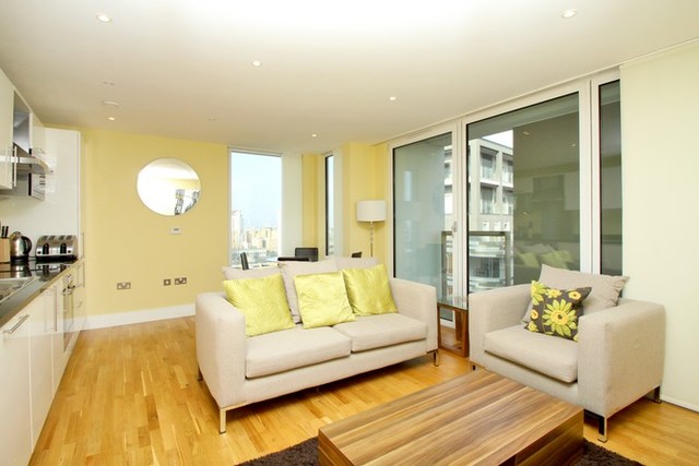  Image of 2 bedroom Flat for sale in Millharbour London E14 at Cobalt Point  Canary Wharf, E14 9JU