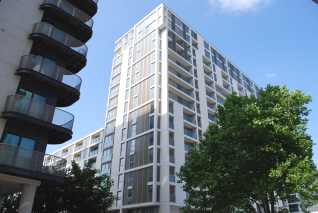  Image of 2 bedroom Flat for sale in Millharbour London E14 at Cobalt Point  Canary Wharf, E14 9JT