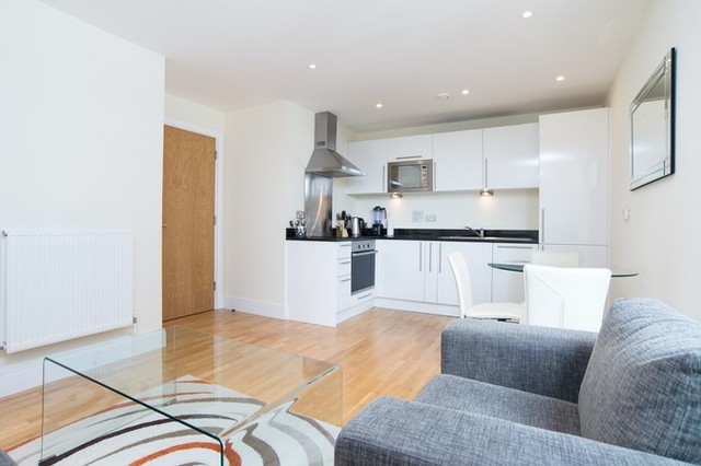  Image of 1 bedroom Flat for sale in Millharbour London E14 at Cobalt Point  Canary Wharf, E14 9JU