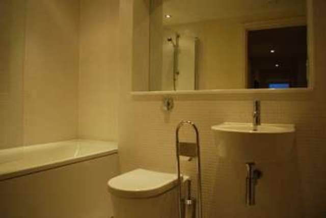  Image of 2 bedroom Flat for sale in Lanterns Way London E14 at Denison House  Canary Wharf, E14 9JN