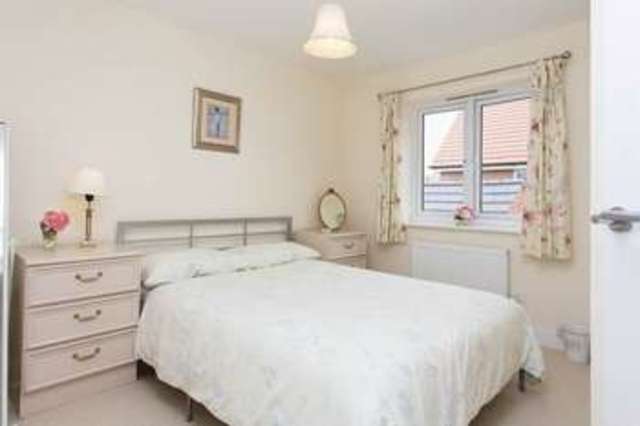  Image of 4 bedroom Detached house for sale in Lapwing Close Emsworth PO10 at Lapwing Close  Emsworth, PO10 7GS