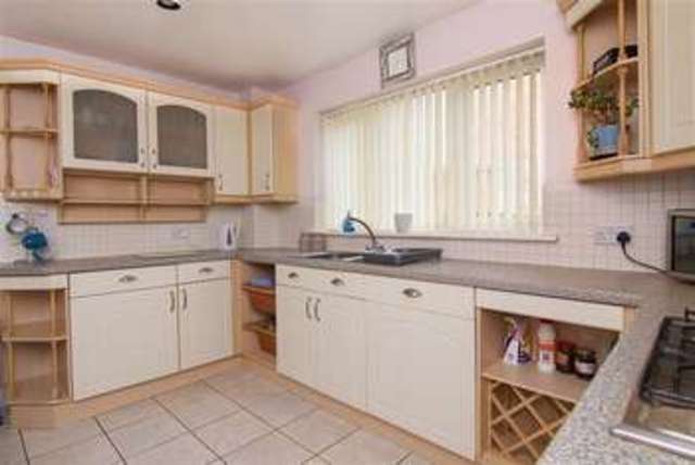  Image of 4 bedroom Detached house for sale in Larch Drive Northfield Birmingham B31 at Larch Drive  Birmingham Great Park, B31 5HB
