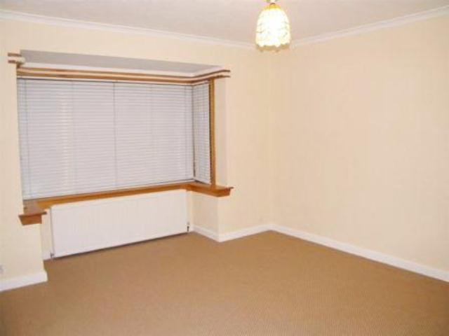  Image of 3 bedroom Bungalow to rent in Larchfield Road Bearsden Glasgow G61 at Bearsden East Dunbartonshire East Dunbartonshire, G61 1AP