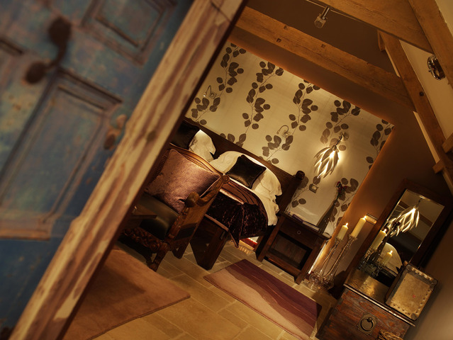  Image of 1 bedroom Property for sale in Laugharne Laugharne Carmarthen SA33 at Marsh Road  Laugharne, SA33 4RS