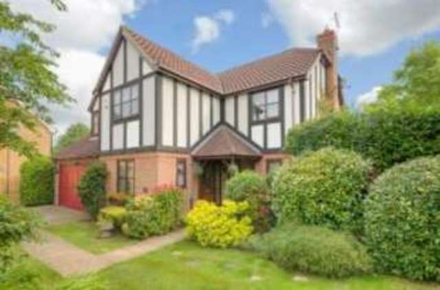  Image of 5 bedroom Detached house for sale in Laurel Valley Collingtree Northampton NN4 at Northampton Northamptonshire Collingtree, NN4 0YU