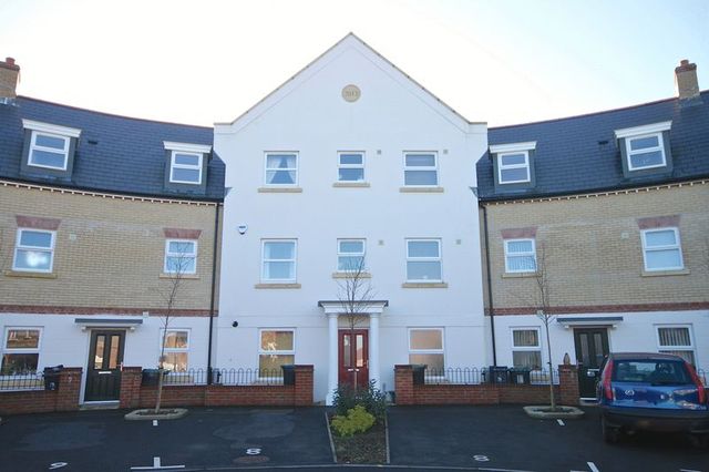  Image of 6 bedroom Detached house for sale in Crossways Crossways Dorchester DT2 at Lawrence Crescent Crossways Dorchester, DT2 8WL