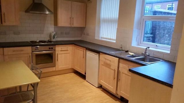  Image of 4 bedroom Terraced house to rent in Lawrence Road Wavertree Liverpool L15 at Wavertree  Liverpool, L15 0EF