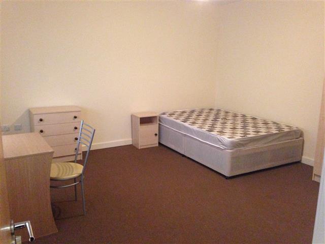  Image of 4 bedroom Terraced house to rent in Lawrence Road Wavertree Liverpool L15 at Wavertree  Liverpool, L15 0EF