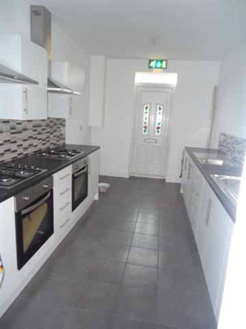  Image of 7 bedroom Terraced house to rent in Lawrence Road Wavertree Liverpool L15 at Wavertree  Liverpool, L15 0EQ