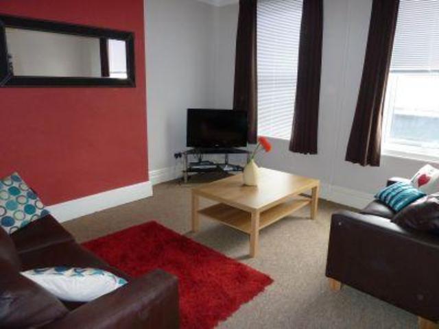  Image of 4 bedroom Terraced house to rent in Lawrence Road Wavertree Liverpool L15 at Wavertree  Liverpool, L15 0EQ