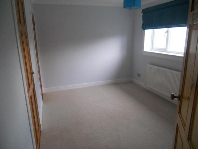  Image of 2 bedroom Flat to rent in Lawers Square Penicuik EH26 at Penicuik MidLothian MidLothian, EH26 8JS
