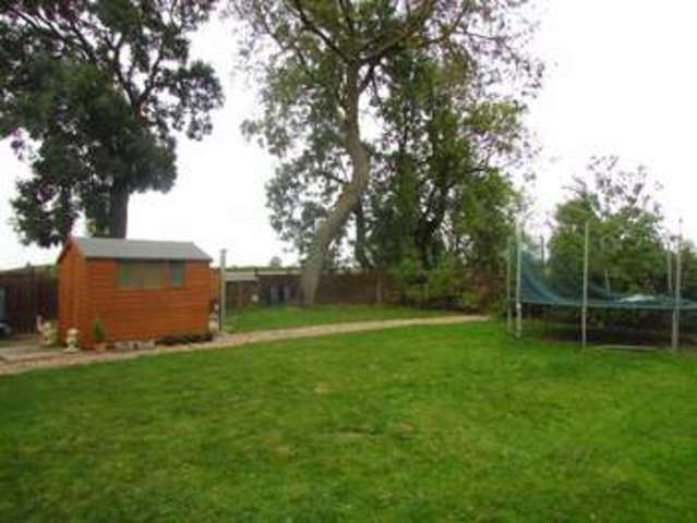 Image of 4 bedroom Detached house for sale in Leagate Road Gipsey Bridge Boston PE22 at Leagate Road Gipsey Bridge Boston, PE22 7DA