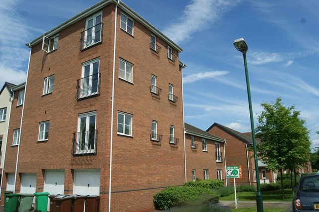  Image of 1 bedroom Flat to rent in Ledger Walk Nottingham NG5 at Ledger Walk Carrington Point Nottingham, NG5 1QU