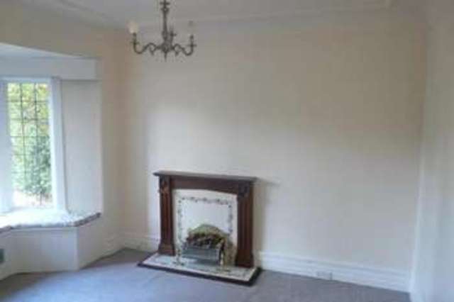  Image of 5 bedroom Detached house for sale in Leeds Road Idle Bradford BD10 at Thackley Bradford Shipley, BD10 8UH