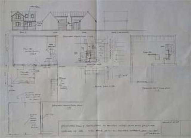  Image of 1 bedroom Cottage for sale in Glendale Gardens Leigh-on-Sea SS9 at Leighville Grove Leigh on sea Leigh-on-Sea, SS9 2AY