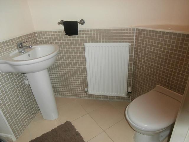  Image of 2 bedroom Flat to rent in Leyland Road Bathgate EH48 at Bathgate West Lothian West Lothian, EH48 2XE