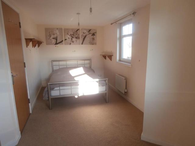  Image of 2 bedroom Flat to rent in Leyland Road Bathgate EH48 at Bathgate West Lothian West Lothian, EH48 2XE