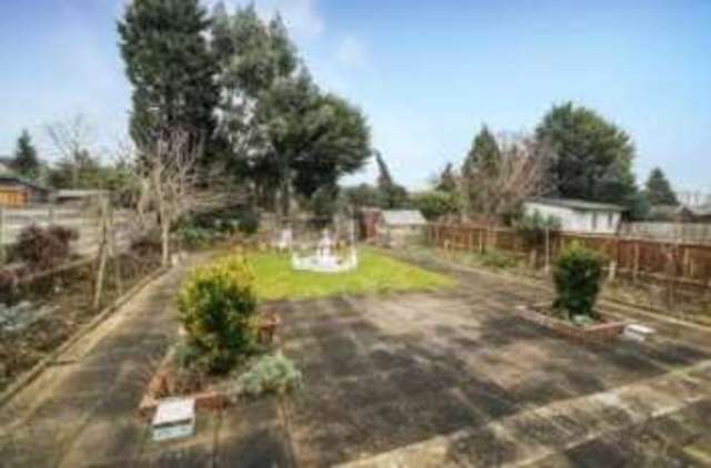  Image of 2 bedroom Bungalow for sale in Lilian Gardens Woodford Green IG8 at Woodford Green  Woodford, IG8 7DN