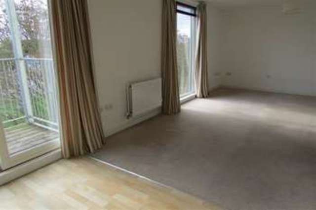  Image of 2 bedroom Flat for sale in Lime Tree Square Street BA16 at Street, BA16 0FX
