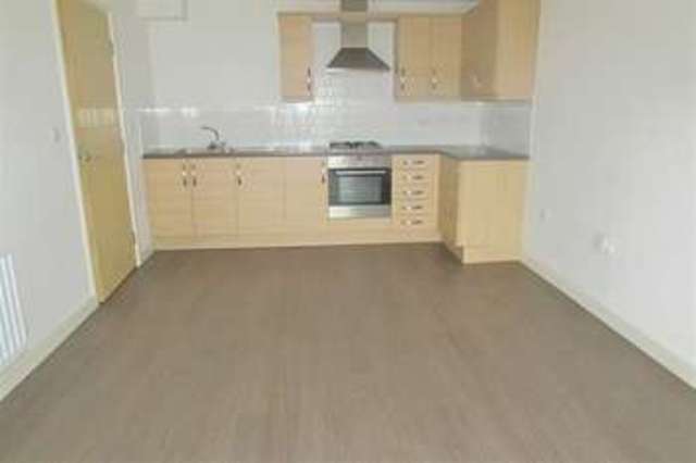  Image of 1 bedroom Flat for sale in Lime Tree Square Street BA16 at Street, BA16 0FX