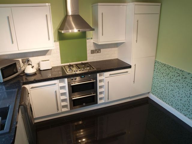  Image of 2 bedroom Terraced house for sale in Lincoln Street Newark NG24 at Lincoln Street Newark Newark, NG24 1HP