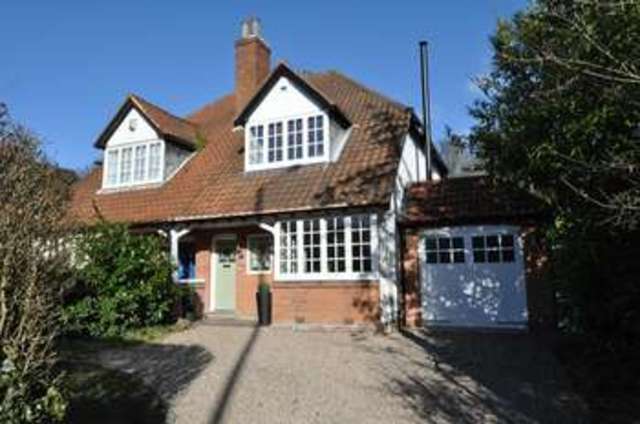  Image of 3 bedroom Semi-Detached house for sale in Linden Road Bournville Birmingham B30 at Linden Road Bournville Birmingham, B30 1JS