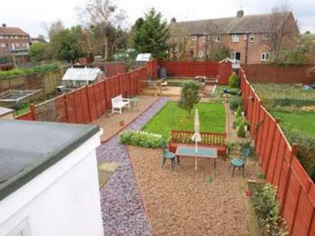  Image of 3 bedroom Semi-Detached house for sale in Lindsay Avenue Newark NG24 at Lindsay Avenue  Newark, NG24 4LB