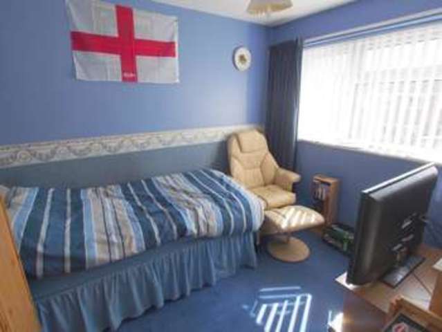  Image of 3 bedroom Terraced house for sale in Links Road Chapel-En-Le-Frith High Peak SK23 at Chapel-en-le-Frith  High Peak, SK23 9TX