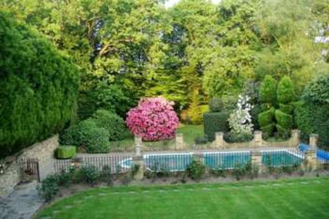  Image of 5 bedroom Detached house for sale in Linksway Northwood HA6 at Northwood, HA6 2XA