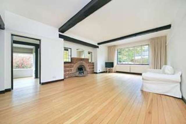  Image of 5 bedroom Detached house for sale in Linksway Northwood HA6 at Northwood, HA6 2XA