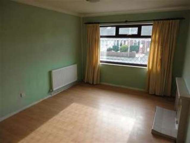  Image of 2 bedroom Bungalow for sale in Linnet Road Caldicot NP26 at Caldicot, NP26 5DJ
