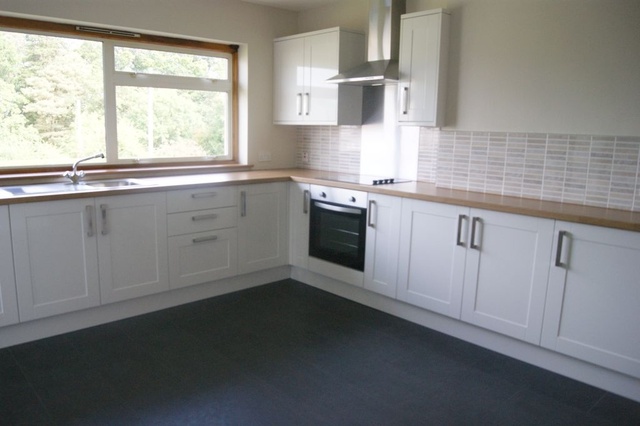  Image of 4 bedroom Bungalow to rent in Ashgill Larkhall ML9 at Larkhall South Lanarkshire South Lanarkshire, ML9 1RB